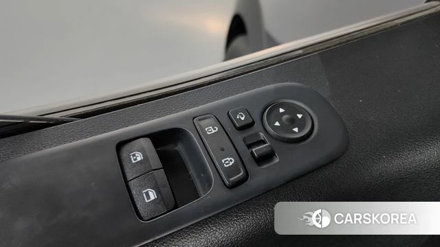 Hyundai Staria id 4899377 из Кореи 21