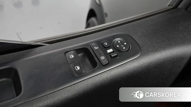 Hyundai Staria id 4409814 из Кореи 21