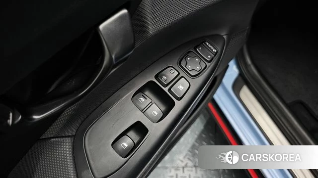 Hyundai Veloster (JS) id 4376290 из Кореи 21