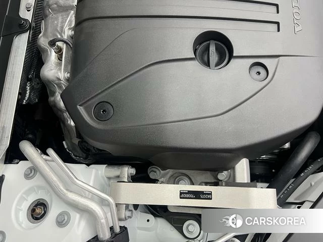 Volvo S60 id 3920828 из Китая 21