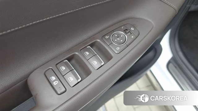 Hyundai The New Grandeur IG Hybrid id 4745770 из Кореи 21