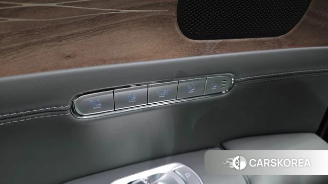 Genesis G90 (RS4) id 4898148 из Кореи 21