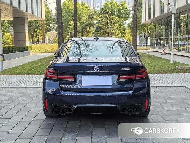 BMW M5 id 3908725 из Китая 21