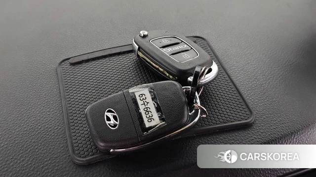 Hyundai The New Grand Starex id 4894561 из Кореи 21