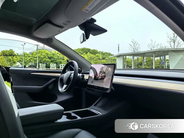 Tesla Model Y id 4206936 из Китая 21