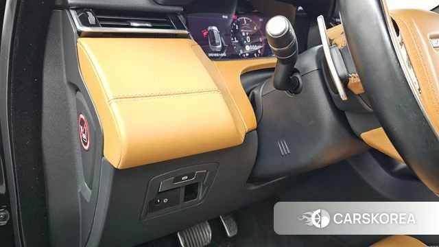 Land Rover Range Rover Velar id 4677667 из Кореи 21