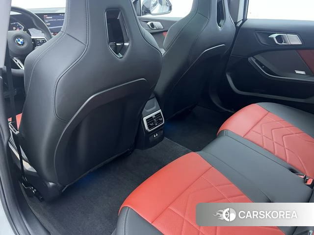 BMW 2 series id 3944984 из Китая 21