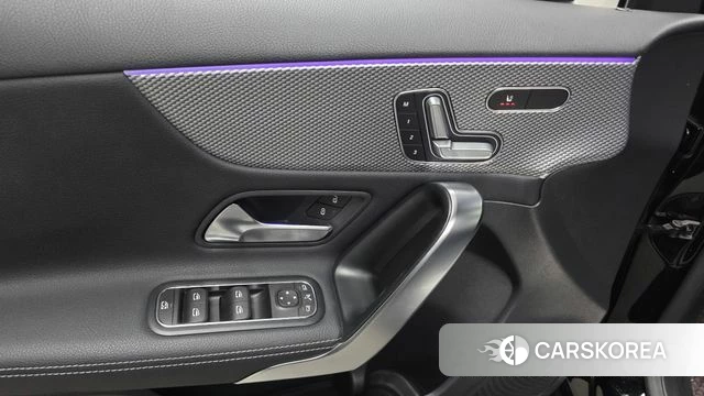 Mercedes-Benz A-Class W177 id 4666824 из Кореи 21