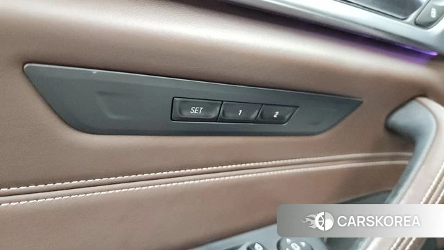 BMW 5 Series (G30) id 4543793 из Кореи 21