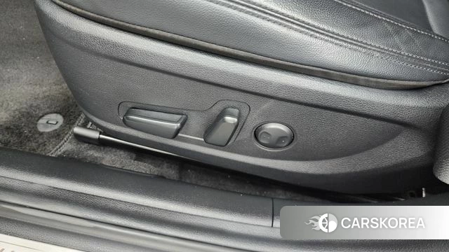 Hyundai The New Grandeur IG id 4422746 из Кореи 21