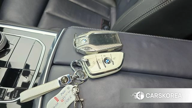 BMW 8 Series (G15) id 4904838 из Кореи 21
