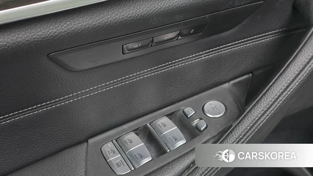 BMW 5 Series (G30) id 4740826 из Кореи 21