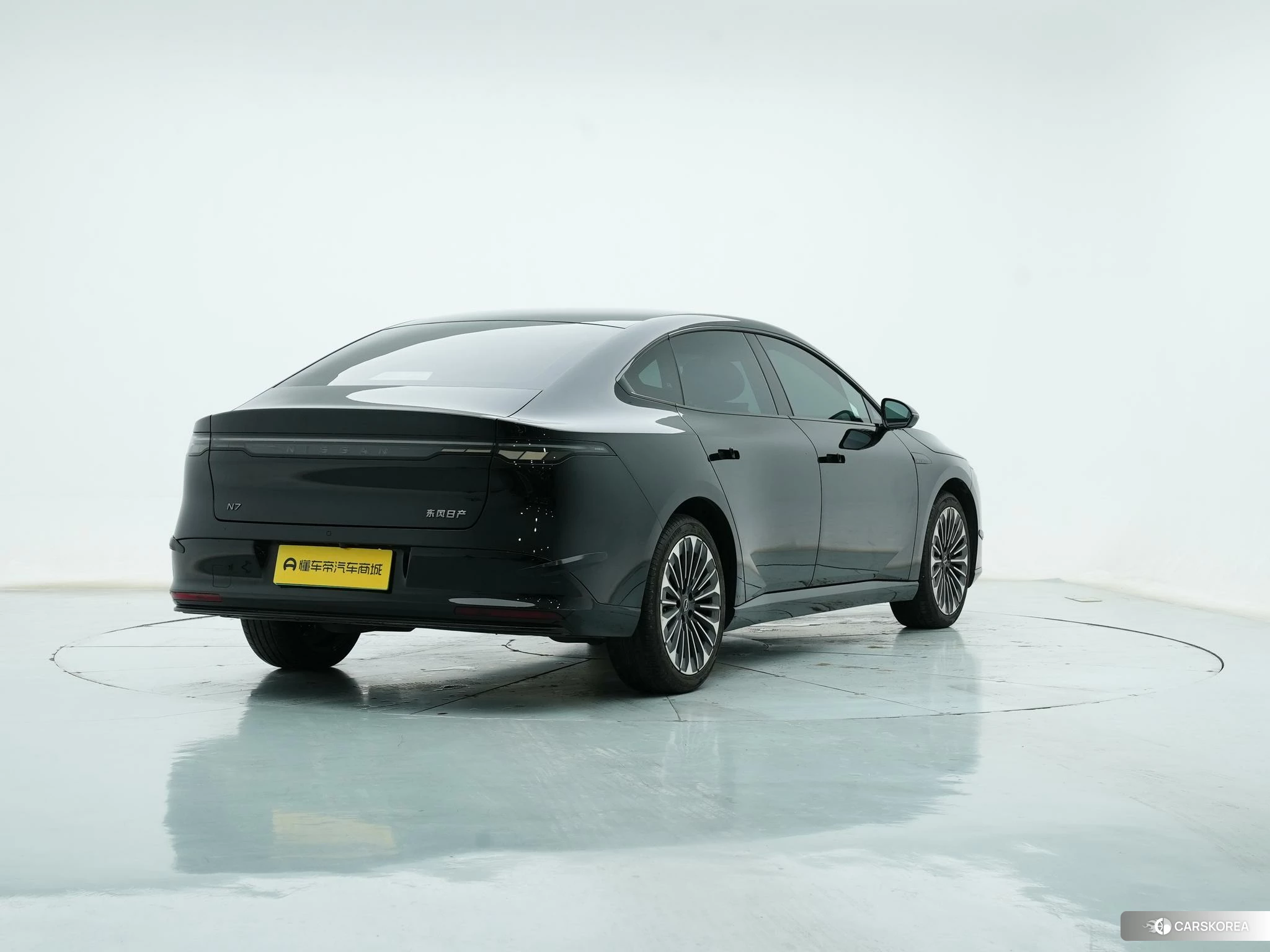 Nissan N7 id 4513543 из Китая 7
