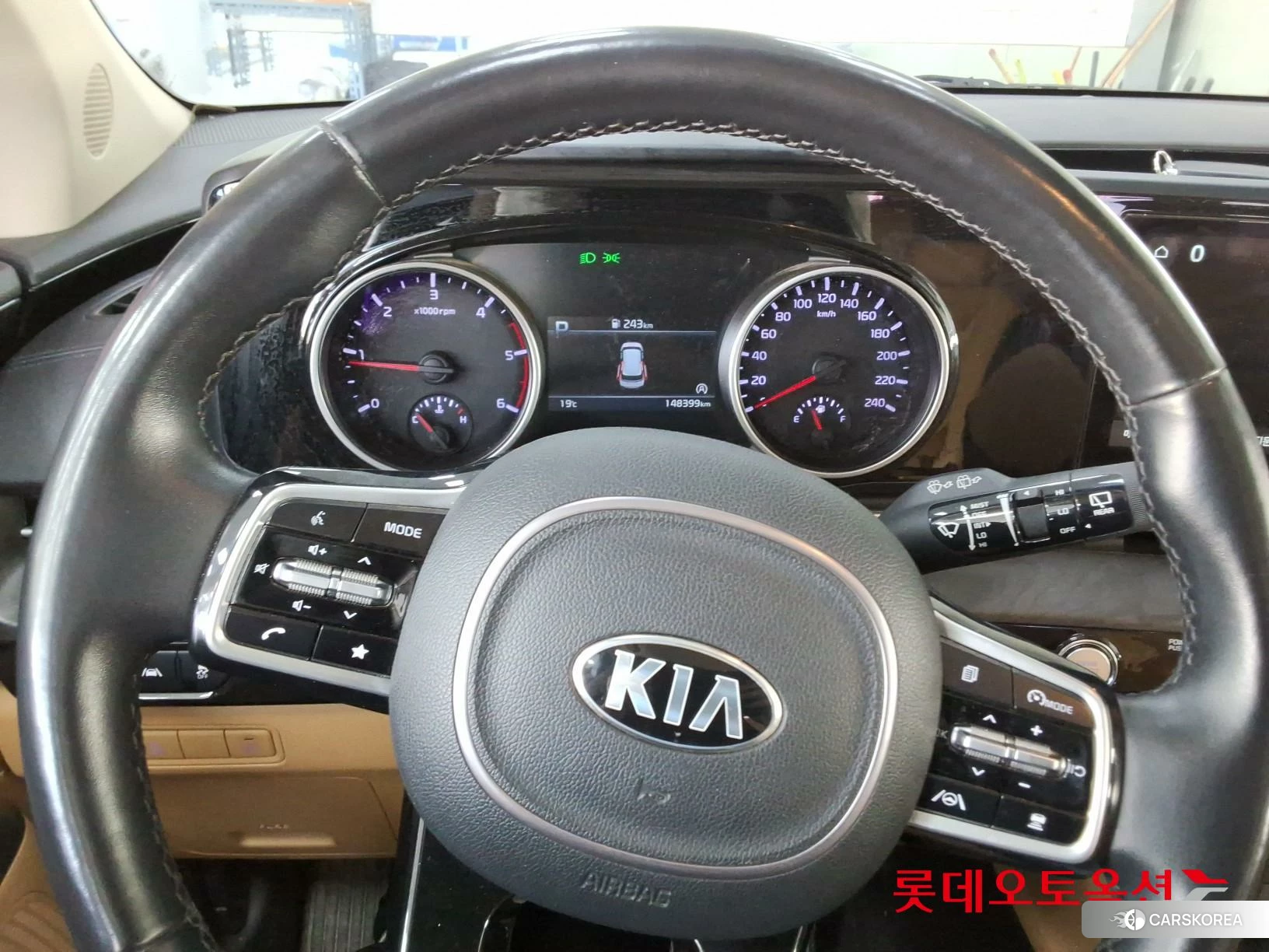 Kia Carnival id 3882158 из Кореи 21