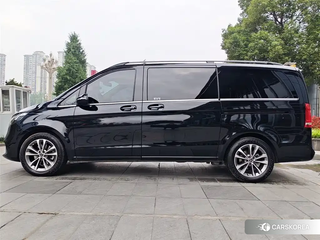 Mercedes-Benz V-Class id 4548158 из Китая 21
