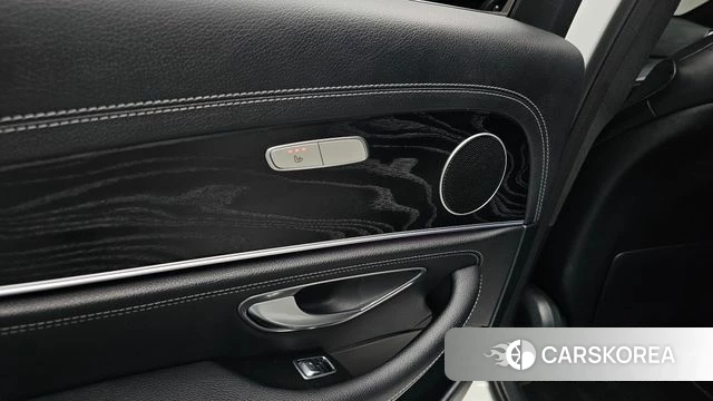 Mercedes-Benz E-Class W213 id 4784725 из Кореи 21