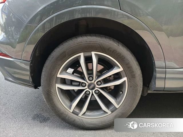 Audi Q3 id 4273764 из Китая 21