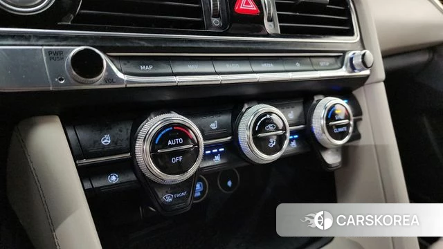 Genesis The New G70 id 4324298 из Кореи 21