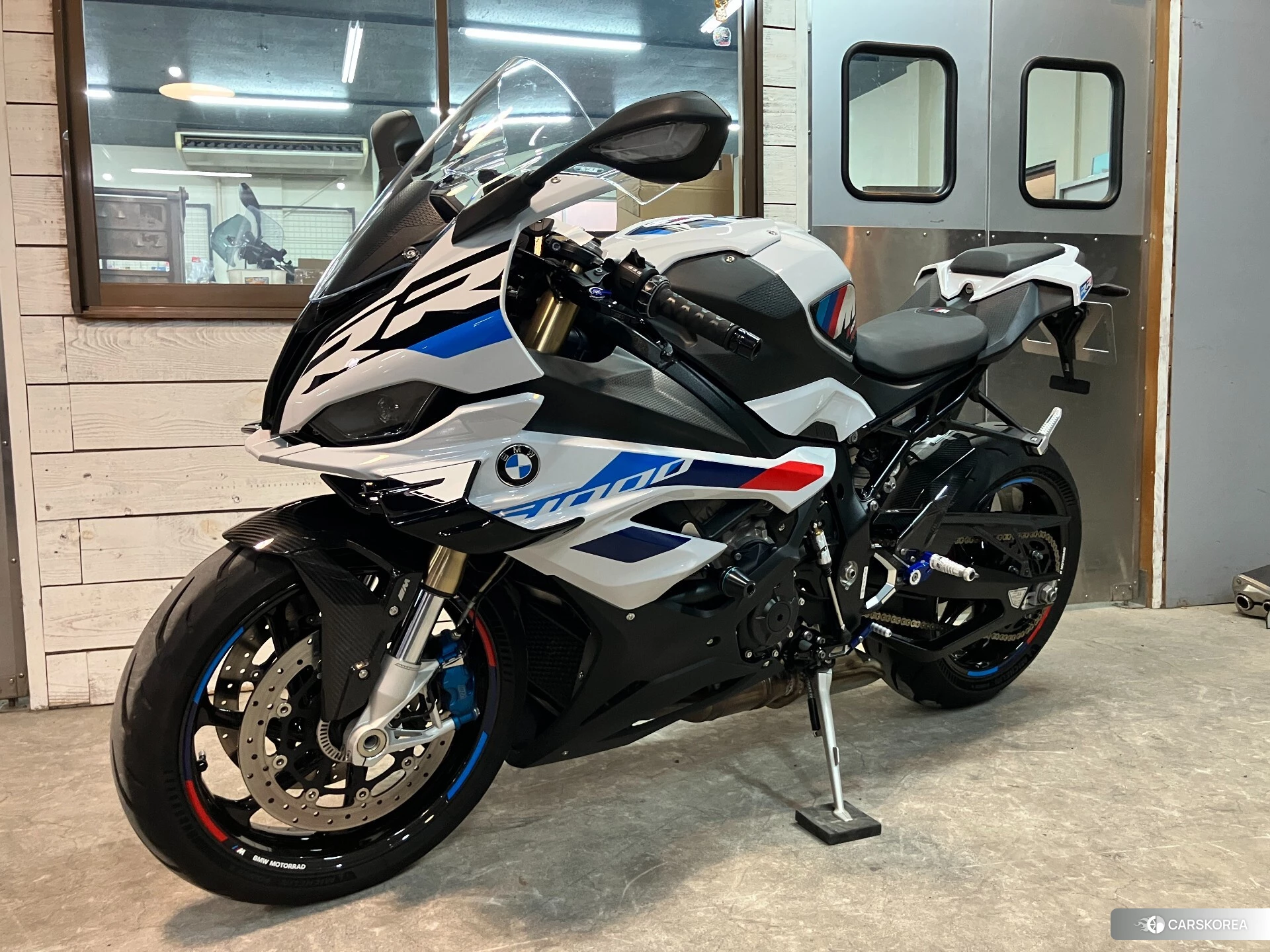 Проданный BMW S1000RR M PACKAGE id 4391967 из Японии, фото 21
