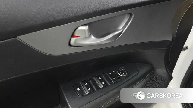 Kia Come New K3 id 4496341 из Кореи 21