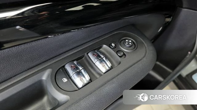 Mini Cooper Clubman id 4309036 из Кореи 21