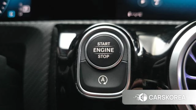 Mercedes-Benz A-Class W177 id 4849565 из Кореи 21