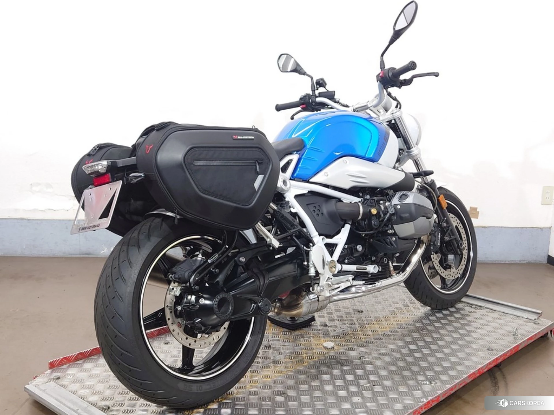BMW R NINE T PURE id 4191733 из Японии 21