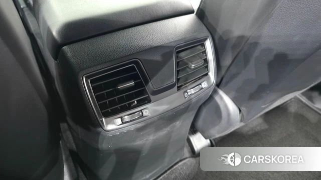 Ssangyong The New Rexton Sports Cannes id 4849065 из Кореи 21