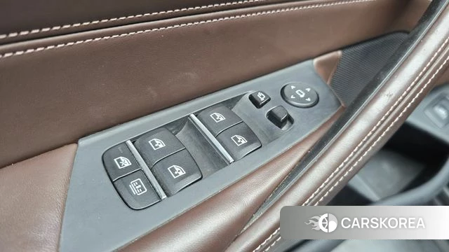 BMW 5 Series (G30) id 4765564 из Кореи 21