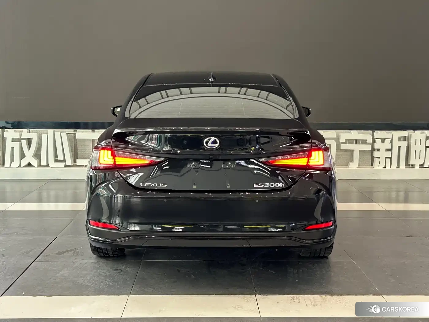 Lexus ES id 4679660 из Китая 21