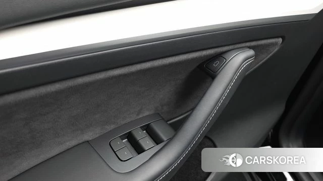 Tesla Model Y id 4200960 из Кореи 21