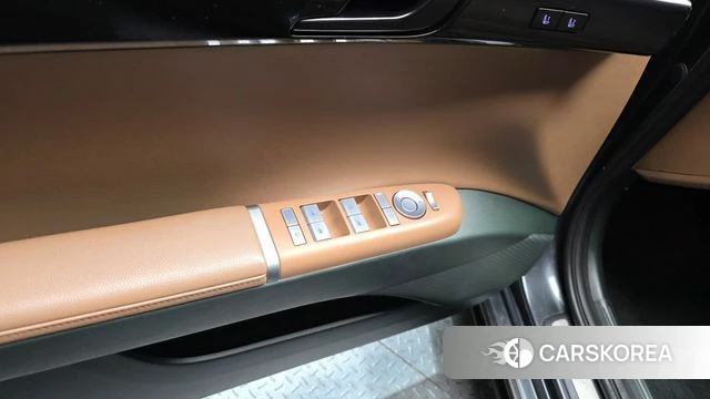 Hyundai Grandeur Hybrid (GN7) id 4201589 из Кореи 21