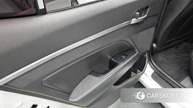 Hyundai The New Avante AD id 4318126 из Кореи 21