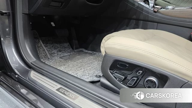 Genesis G90 id 4496619 из Кореи 21