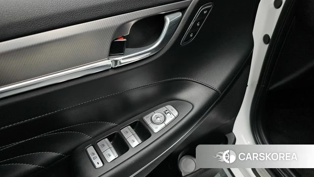 Hyundai The New Grandeur IG id 4356207 из Кореи 21