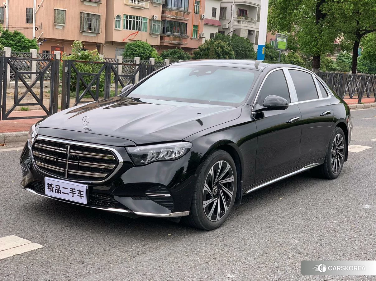 Mercedes-Benz E-Class id 4479543 из Китая 21