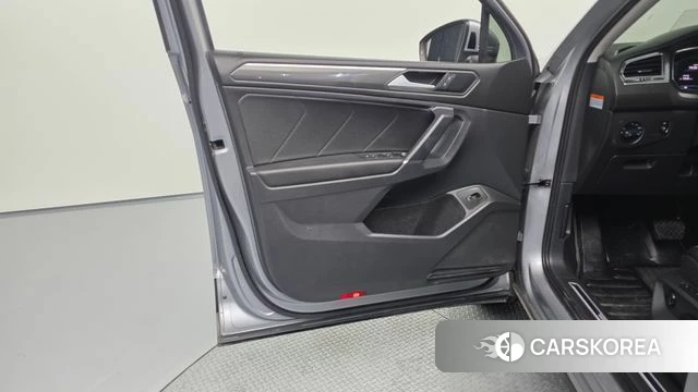 Volkswagen Tiguan Allspace id 4202976 из Кореи 21