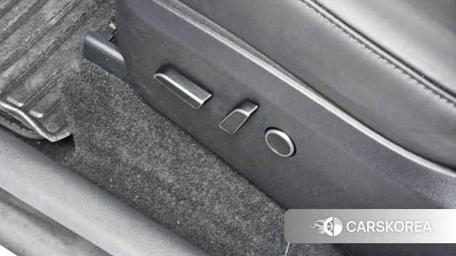 Tesla Model Y id 4744520 из Кореи 21
