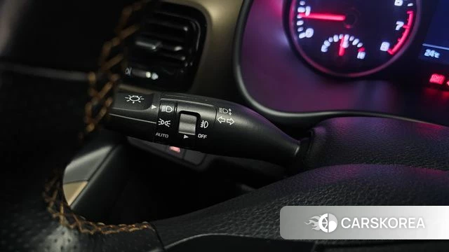 Kia Stonic id 4647759 из Кореи 21