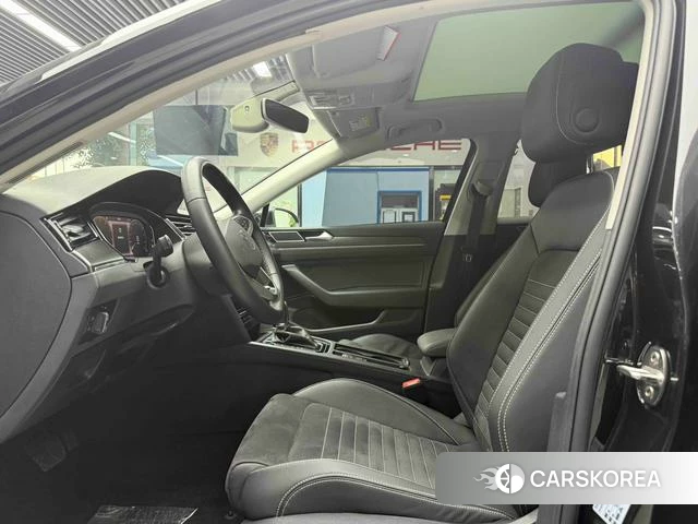 Volkswagen Magotan id 4399729 из Китая 21