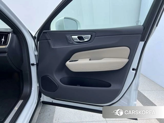 Volvo XC60 id 3957860 из Китая 21