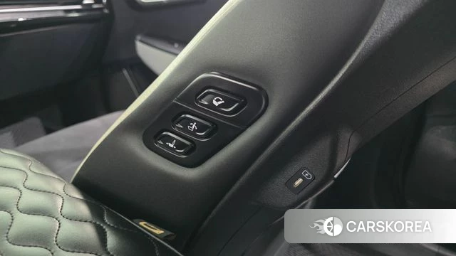 Kia EV6 id 4735390 из Кореи 21