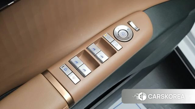 Hyundai Grandeur Hybrid (GN7) id 4898687 из Кореи 21