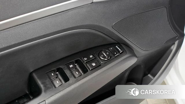Hyundai Avante AD id 4356958 из Кореи 21