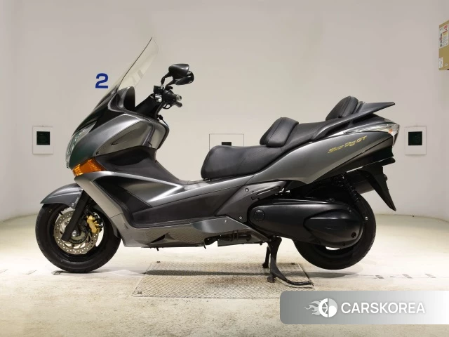 Проданный Honda SILVER WING 600 GT ABS 2011 из Японии, фото 2
