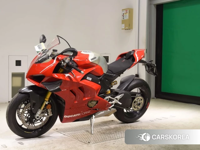 Ducati PANIGALE V4 R id 3951989 из Японии 20
