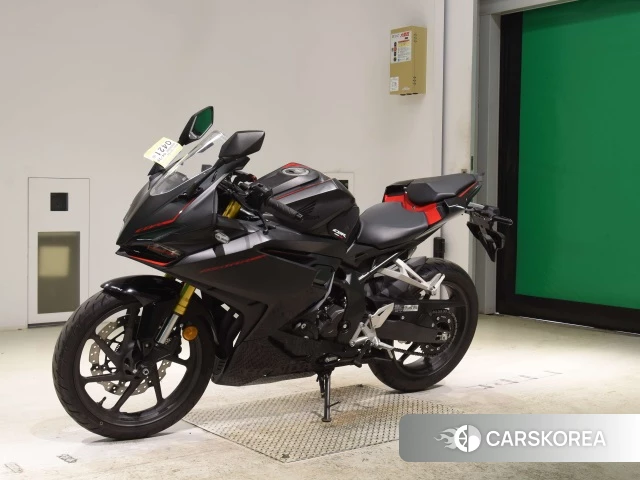 Honda CBR250RR ABS id 3946988 из Японии 20