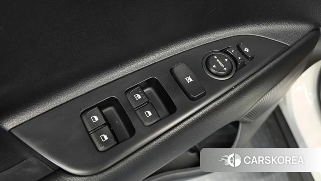 Kia Stonic id 4318325 из Кореи 21