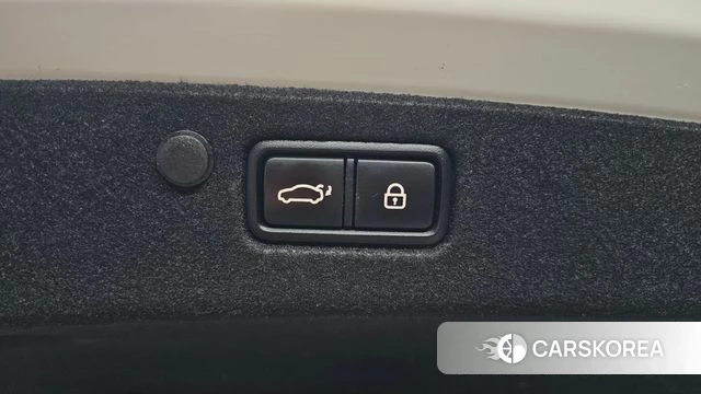 Hyundai The New Grandeur IG Hybrid id 4657133 из Кореи 21