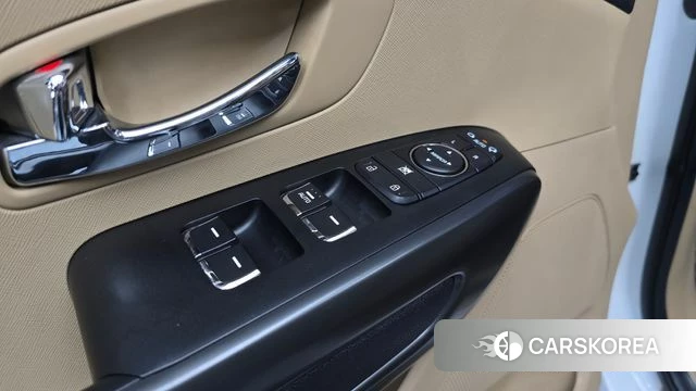 Kia The New Carnival id 4923848 из Кореи 21